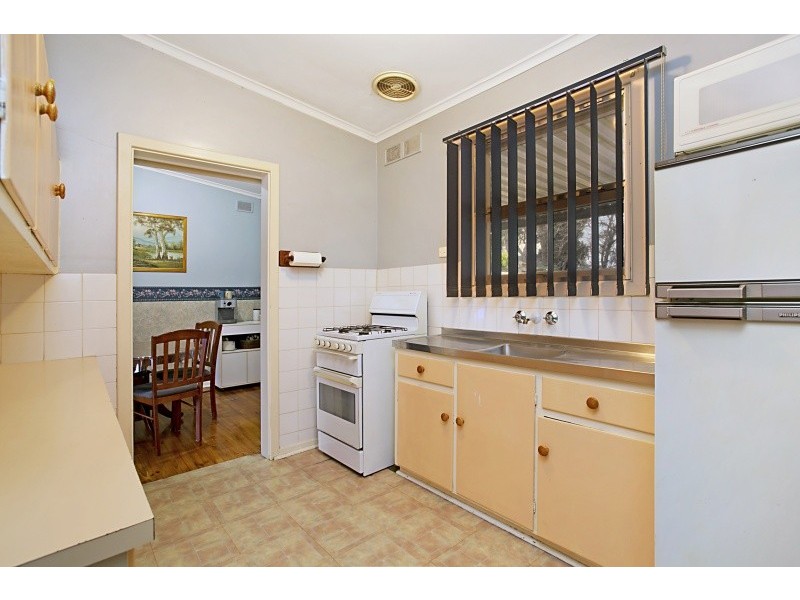 27 Hinsley Road, Smithfield Plains SA 5114