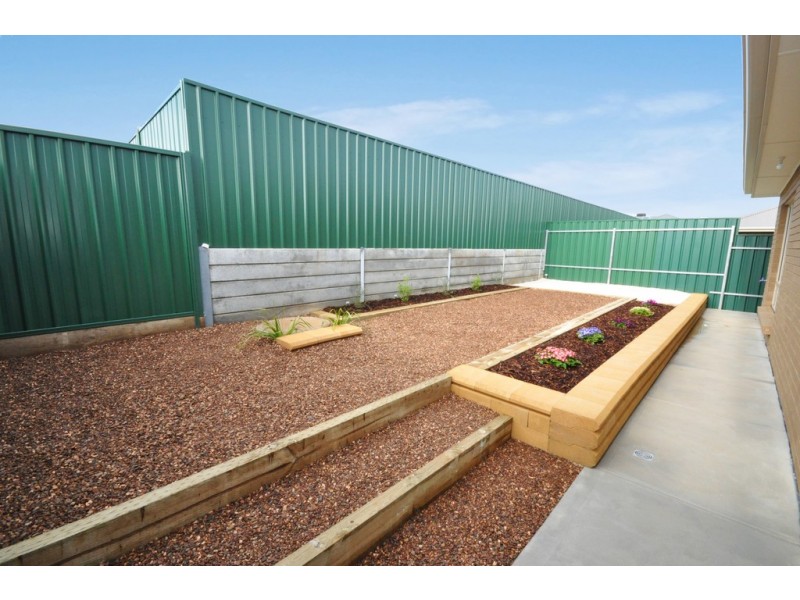 40 Camelot Drive, Blakeview SA 5114