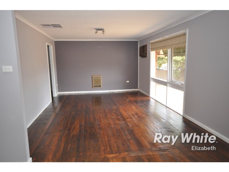 13 Inwood Road, Elizabeth East SA 5112