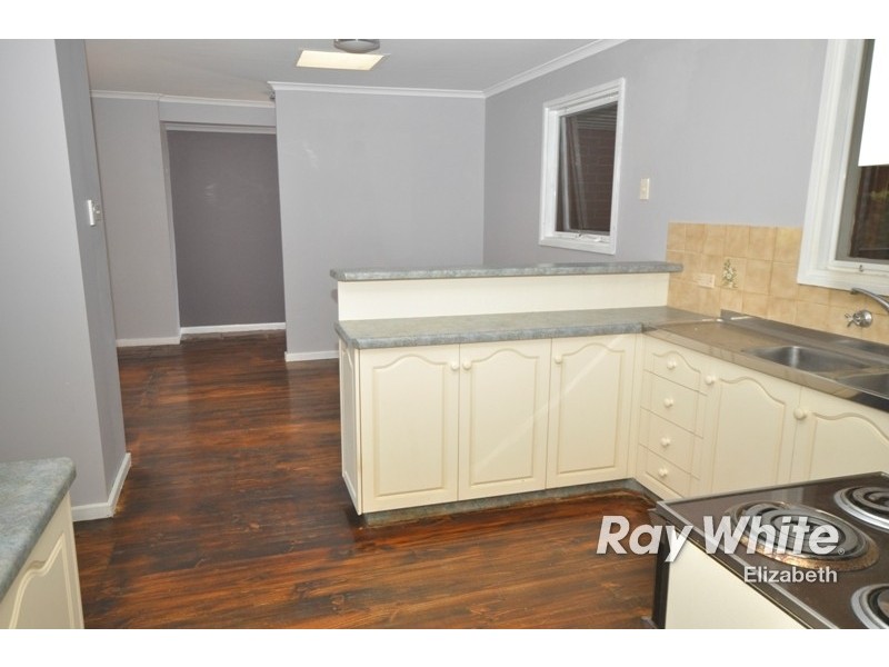 13 Inwood Road, Elizabeth East SA 5112