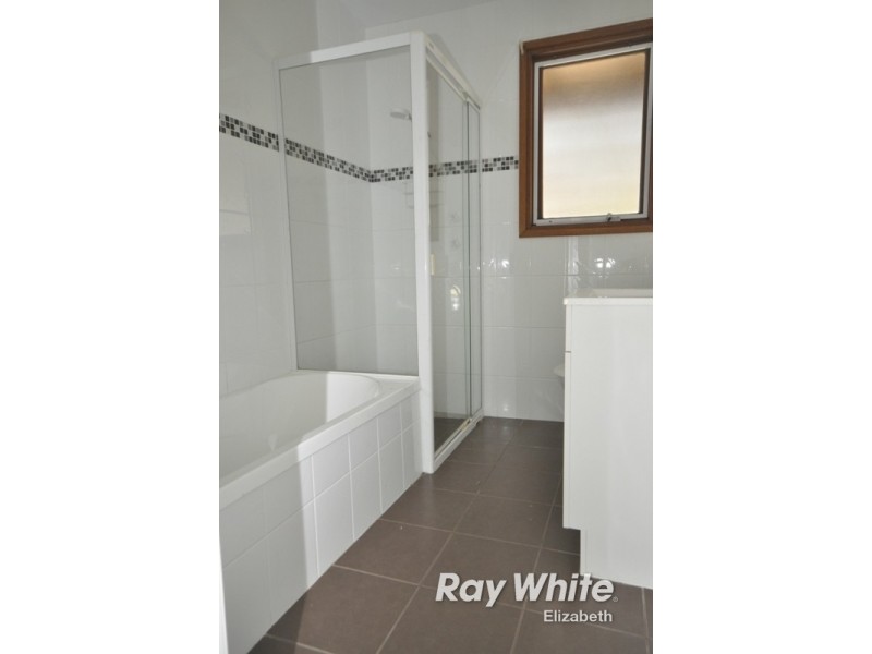 13 Inwood Road, Elizabeth East SA 5112