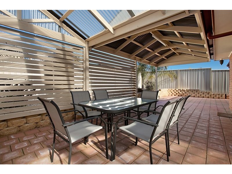 5 Strathmore Avenue, Smithfield SA 5114
