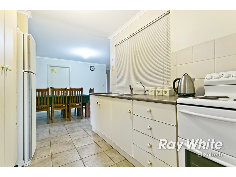 10 Coachwood Close, Blakeview SA 5114