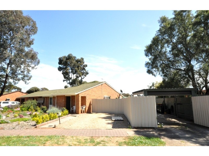 11 Edwards Court, Para Hills West SA 5096
