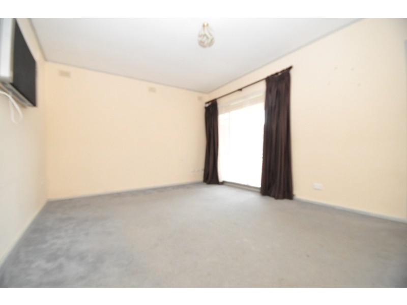 18 Selway St, Elizabeth Park SA 5113