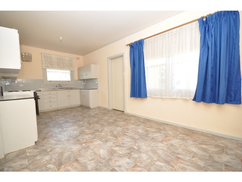 18 Selway St, Elizabeth Park SA 5113