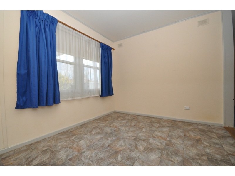 18 Selway St, Elizabeth Park SA 5113