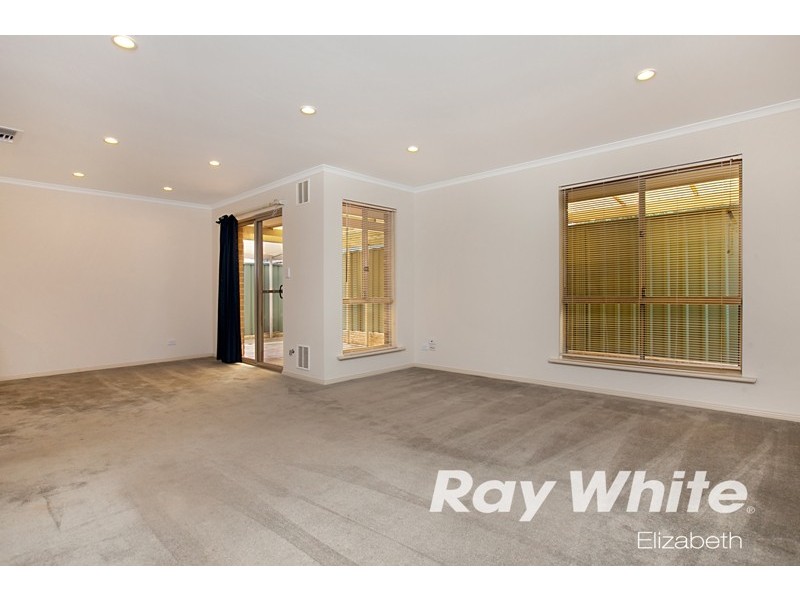 5 Oxford Court, Elizabeth Park SA 5113