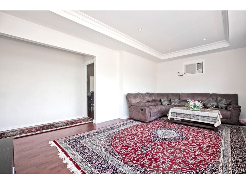 14 Midway Road, Elizabeth East SA 5112