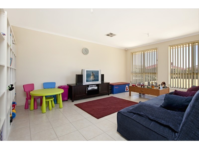 12 Everest Avenue, Andrews Farm SA 5114