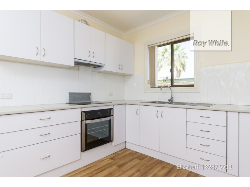 20 Deptford Street, Elizabeth Grove SA 5112