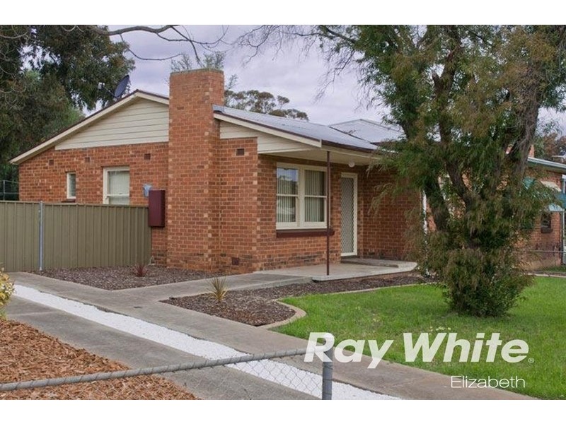 4 Johnston Road, Elizabeth Downs SA 5113
