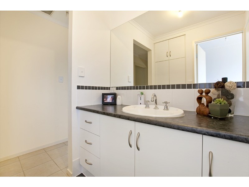 12 Everest Avenue, Andrews Farm SA 5114