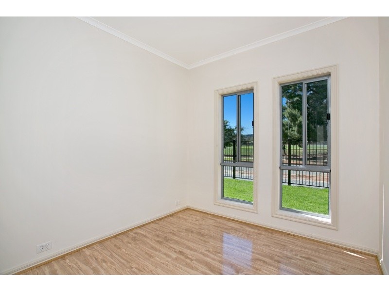 1/18 Davidson Road, Elizabeth Vale SA 5112
