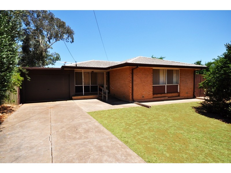 10 Uphall Street, Elizabeth Park SA 5113