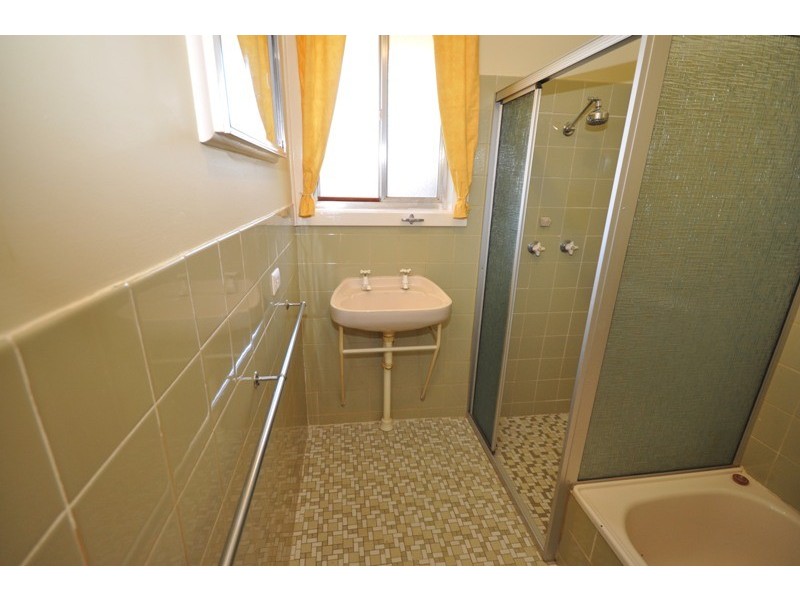 10 Uphall Street, Elizabeth Park SA 5113