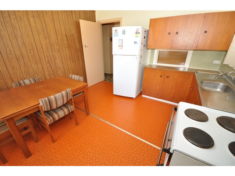 10 Uphall Street, Elizabeth Park SA 5113