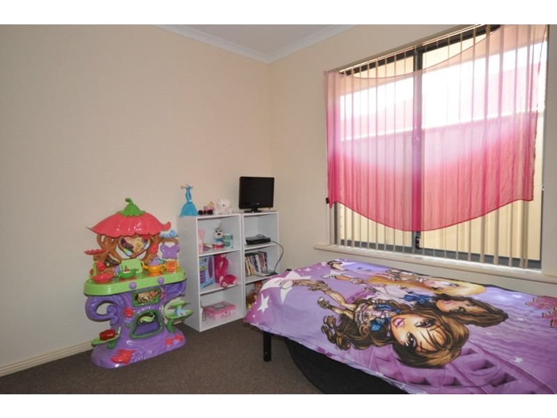 9 Strathmore Avenue, Smithfield SA 5114