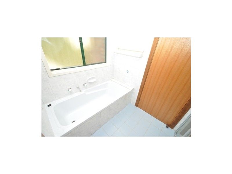 4 Matic Court, Hillbank SA 5112