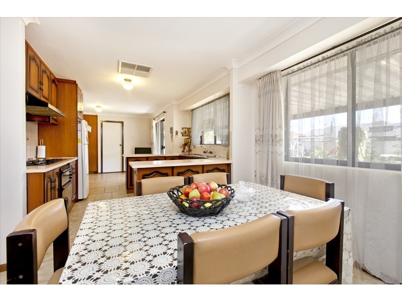 12 Deanna Avenue, Paralowie SA 5108