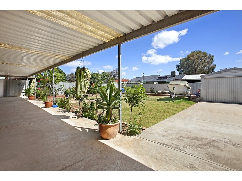 12 Deanna Avenue, Paralowie SA 5108