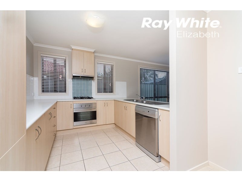 15 Robe Street, Andrews Farm SA 5114