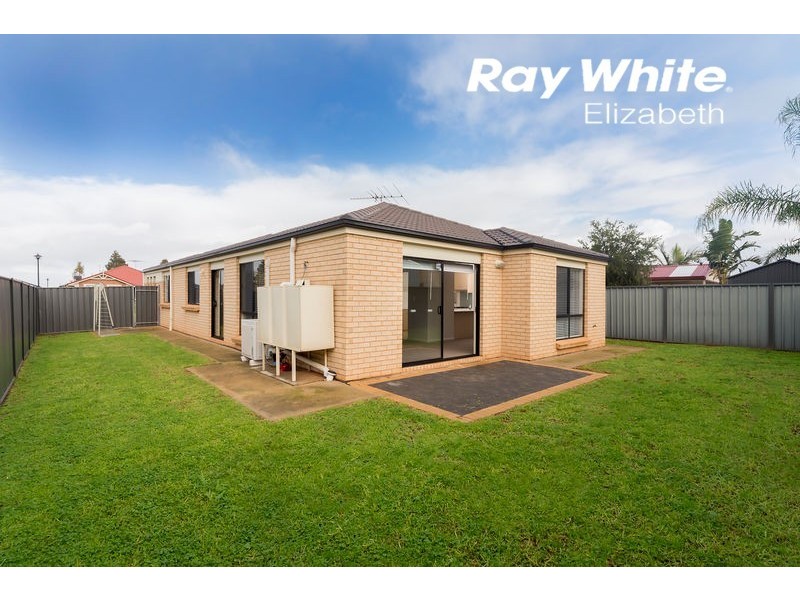 15 Robe Street, Andrews Farm SA 5114