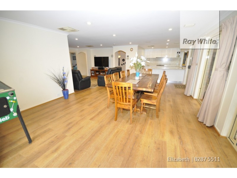 2 Hammond Close, Hillbank SA 5112