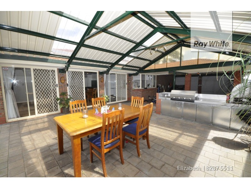 2 Hammond Close, Hillbank SA 5112