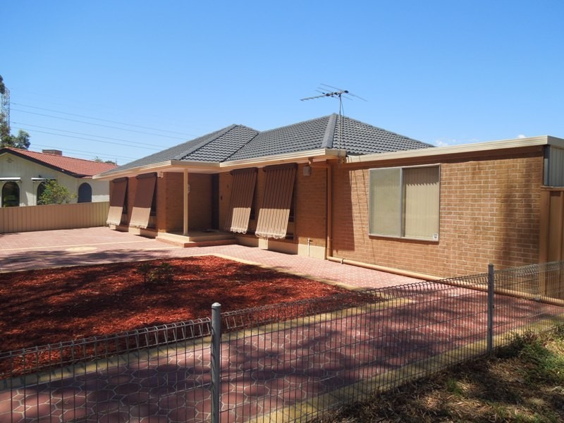 6 Grant Avenue, Salisbury Downs SA 5108