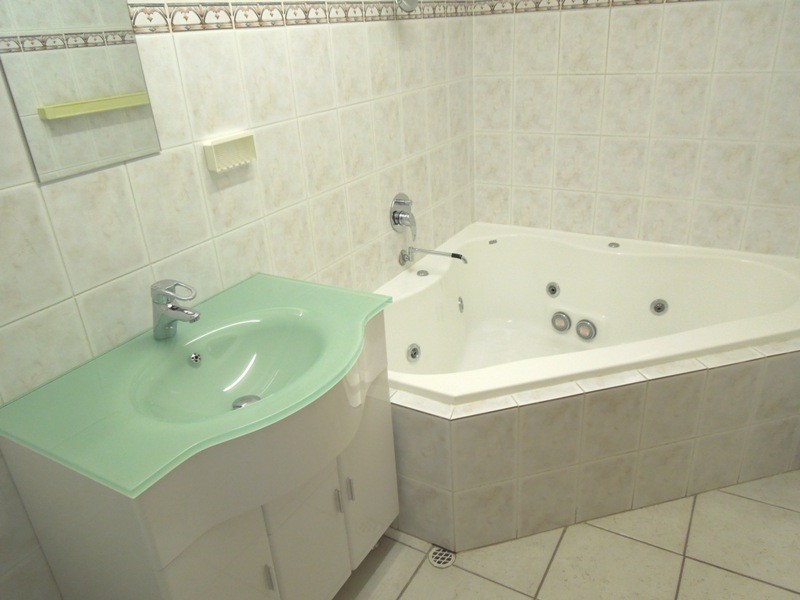 6 Grant Avenue, Salisbury Downs SA 5108