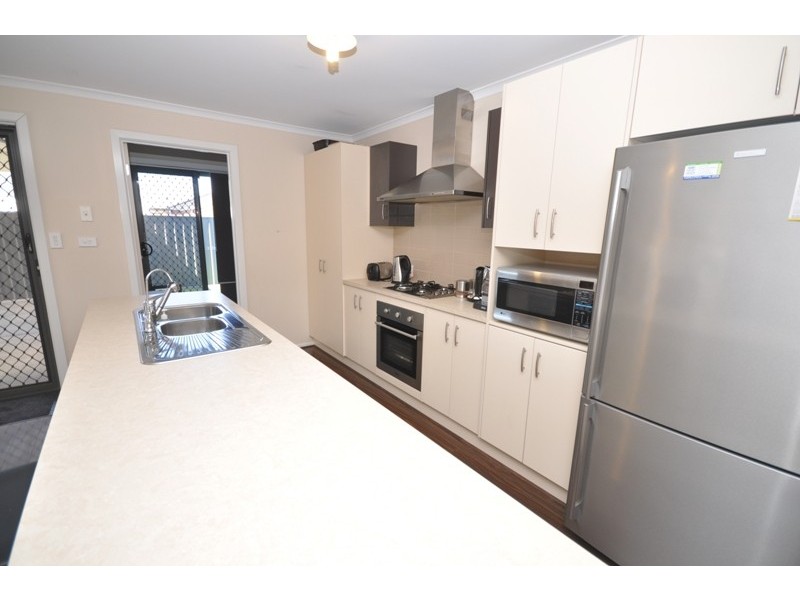 10 Chateau Avenue, Andrews Farm SA 5114