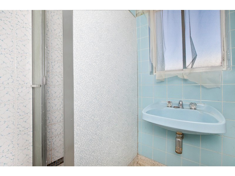 9 Jarvis Road, Elizabeth Vale SA 5112