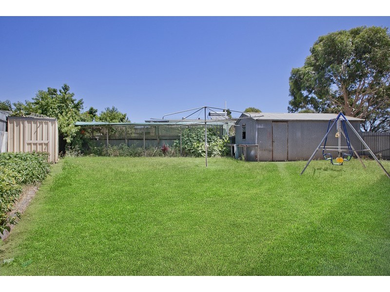 9 Jarvis Road, Elizabeth Vale SA 5112