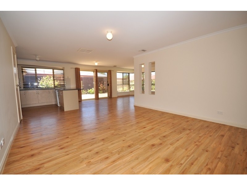 21 Eton Drive, Andrews Farm SA 5114