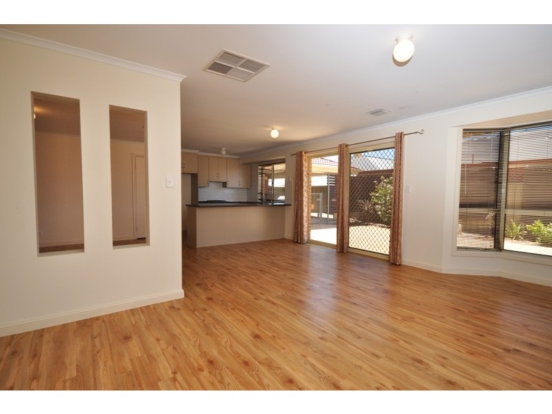 21 Eton Drive, Andrews Farm SA 5114