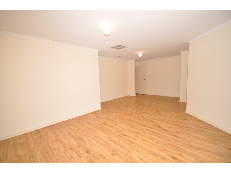 21 Eton Drive, Andrews Farm SA 5114