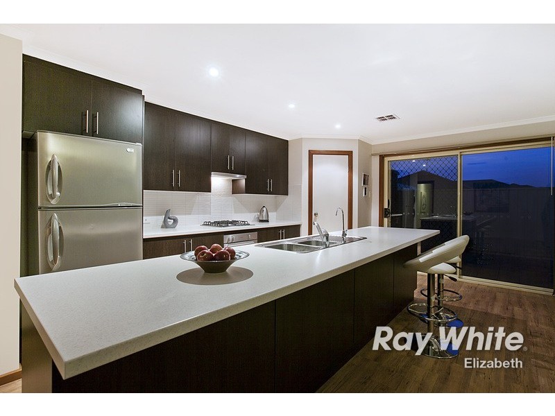 10 Alexios Court, Munno Para West SA 5115