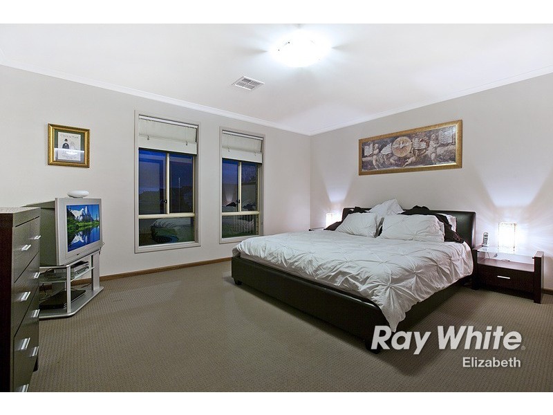 10 Alexios Court, Munno Para West SA 5115