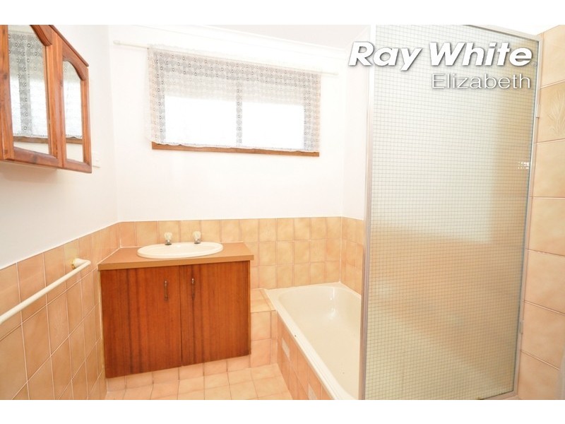 23 Caulfield Crescent, Paralowie SA 5108