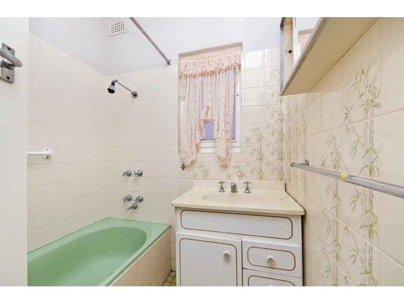 11 Thornton Street, Elizabeth East SA 5112