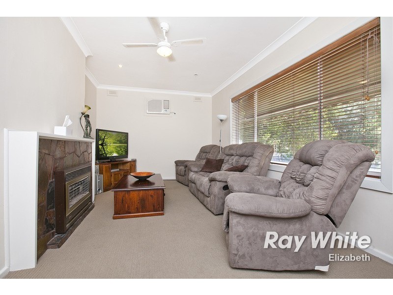 8 Nautilus Road, Elizabeth East SA 5112