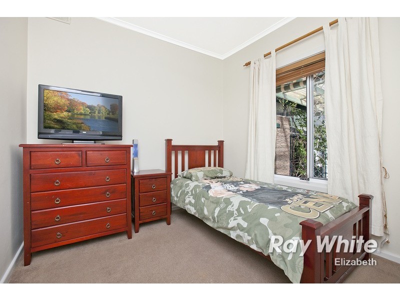 8 Nautilus Road, Elizabeth East SA 5112