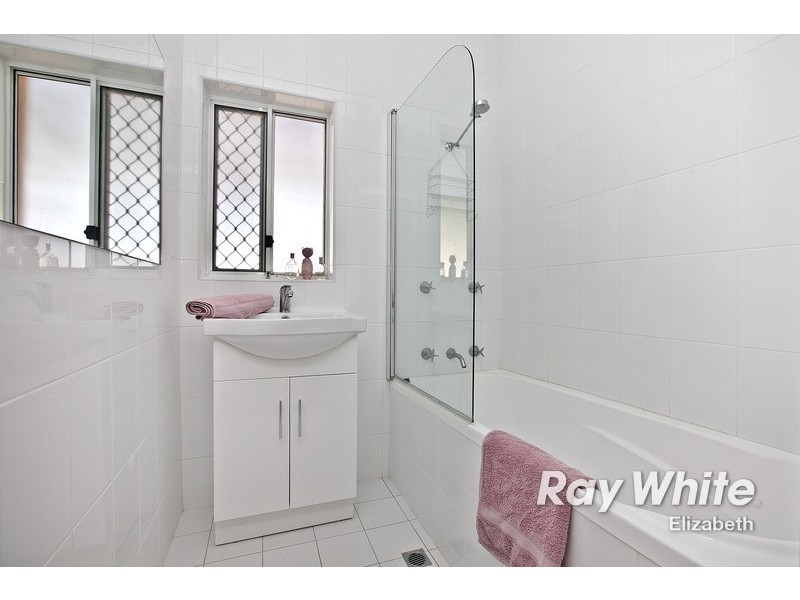 8 Nautilus Road, Elizabeth East SA 5112