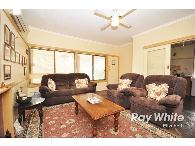 9 Underdown Road, Elizabeth South SA 5112