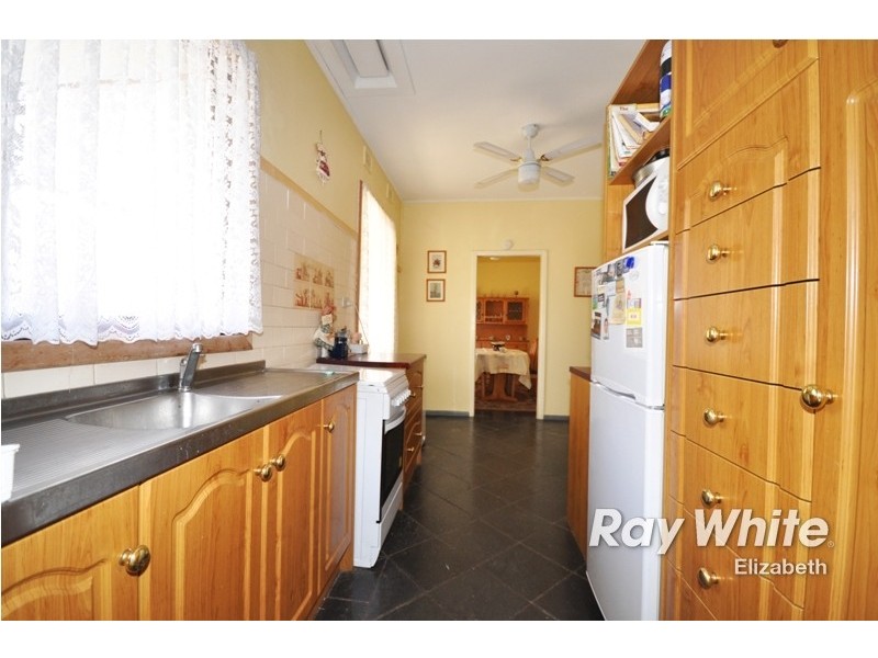 9 Underdown Road, Elizabeth South SA 5112