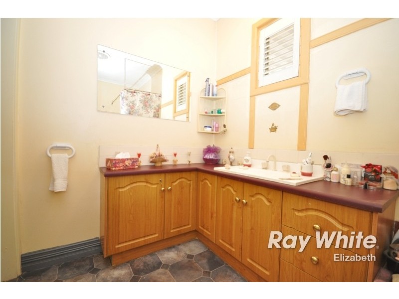 9 Underdown Road, Elizabeth South SA 5112