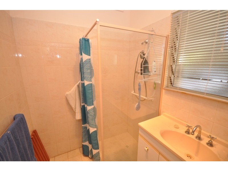 11 Guerin Road, Elizabeth Vale SA 5112