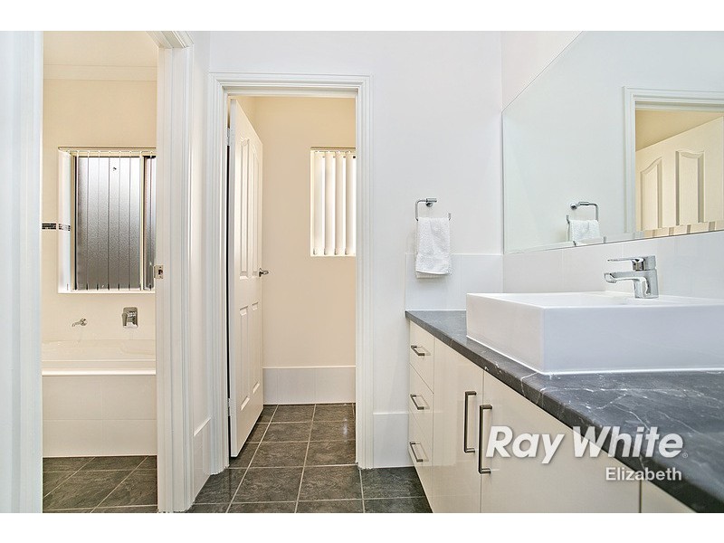 19 Whysall Road, Greenacres SA 5086