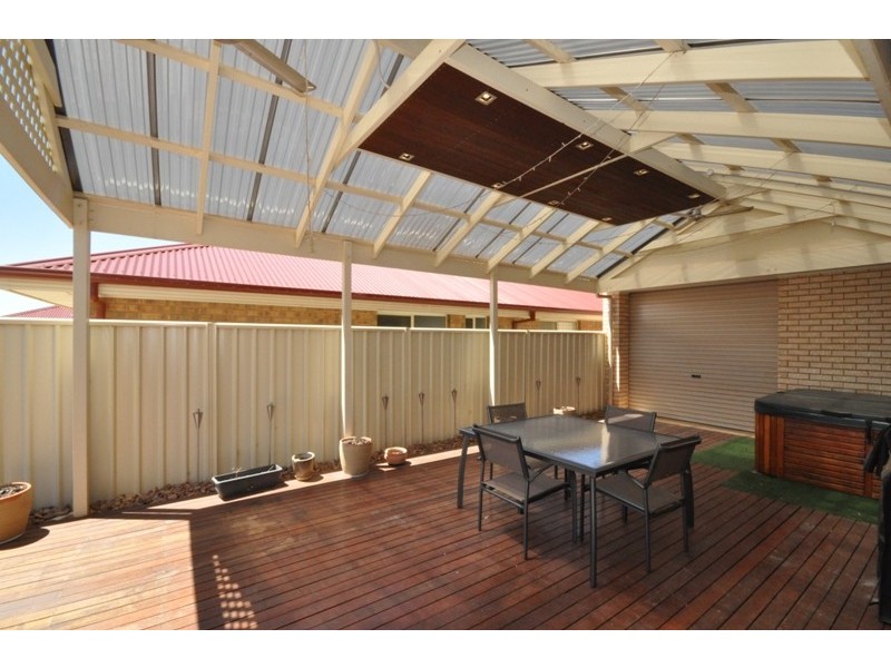 14 Strathmore Avenue, Smithfield SA 5114